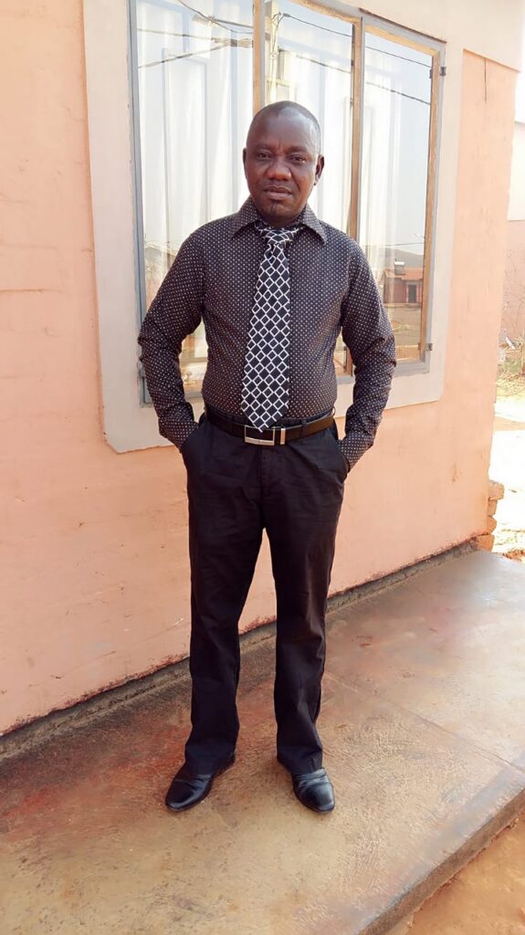 Tom Fikiri
